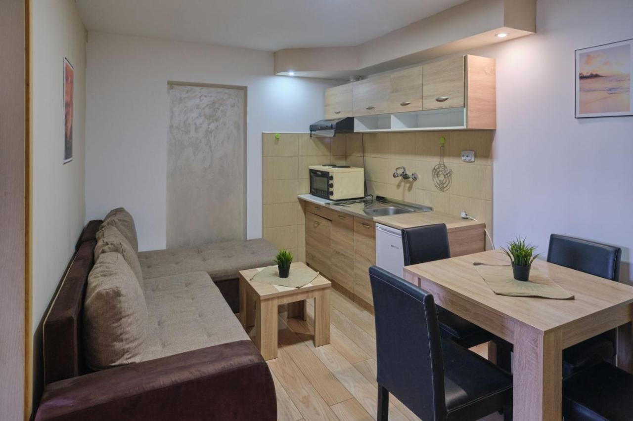 Apartmani Tvins โซโคบานยา ภายนอก รูปภาพ