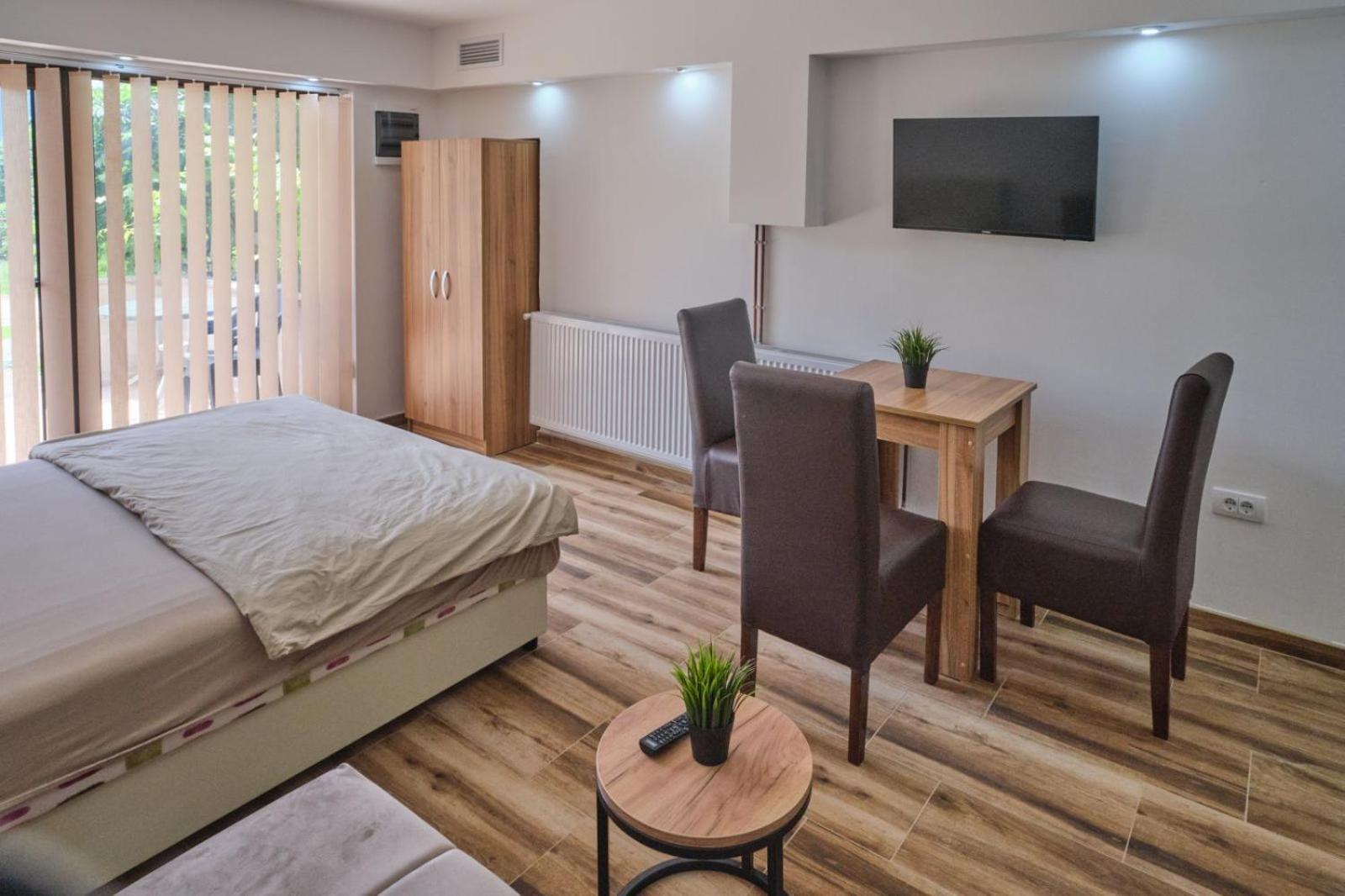 Apartmani Tvins โซโคบานยา ภายนอก รูปภาพ